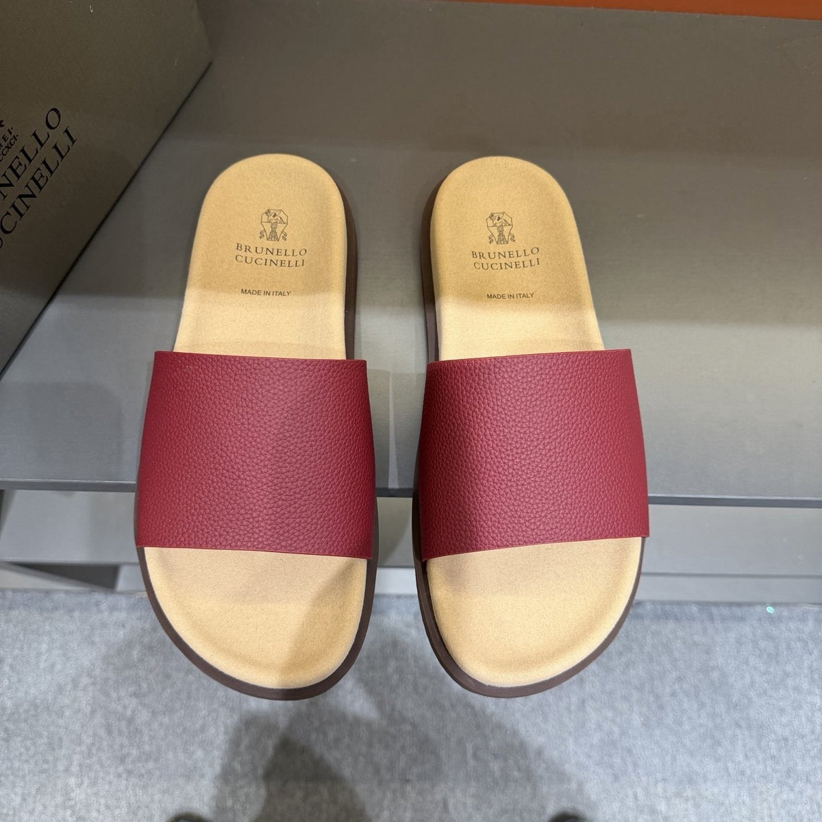 Brunello Cucinelli Men's Wide-Strap Slide Sandals - Light-Toned Footbed