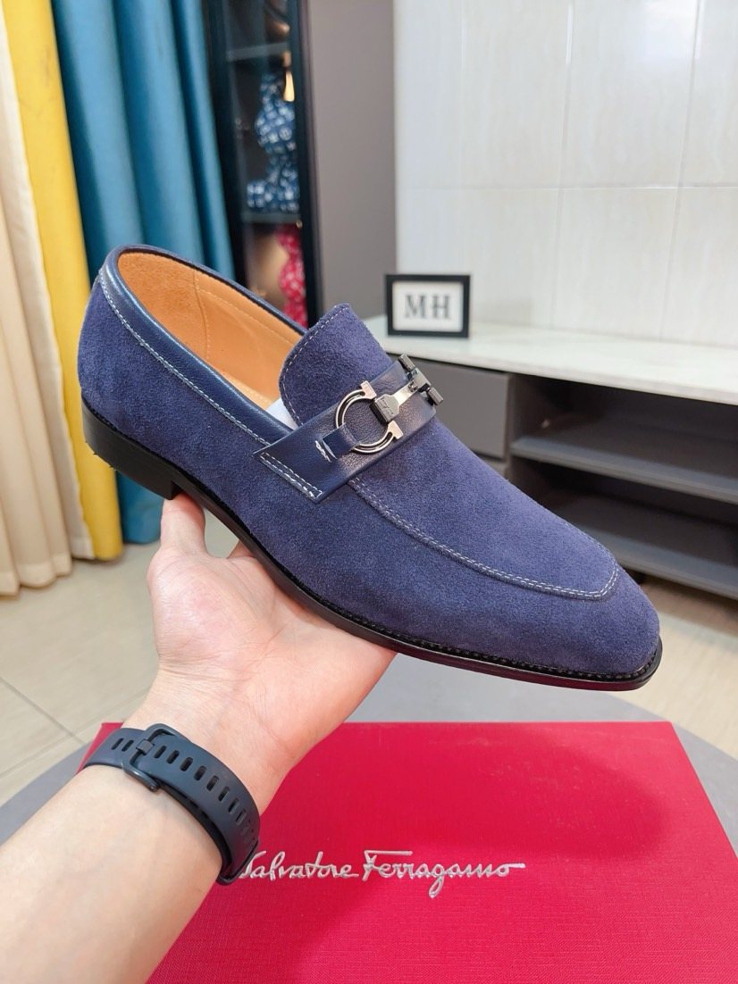 Ferragamo Men's Bit Loafers - Apron Toe With Contrast Stitching